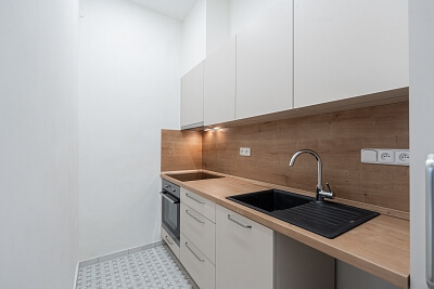 Žitomírská, Vršovice - Prague 10 | Rent, Apartment One-bedroom (2+kk), 53 m²