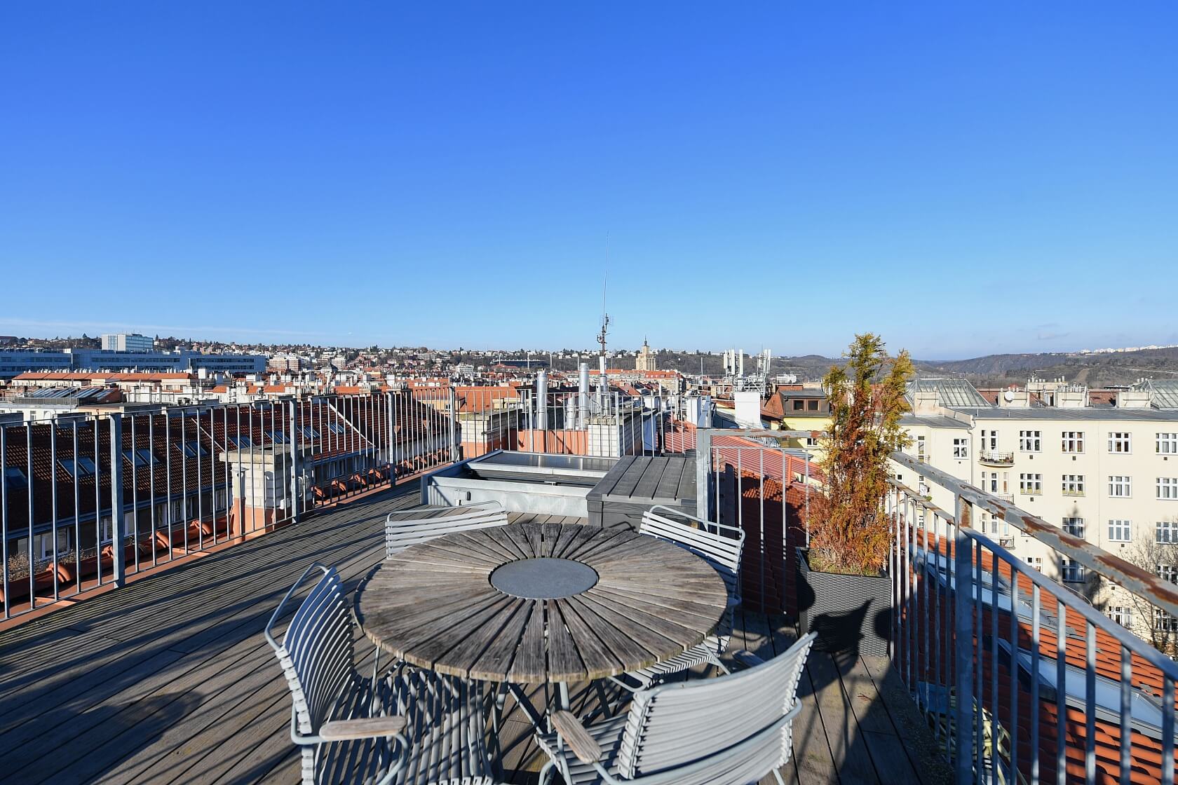 Terronská, Bubeneč - Praha 6 | Pronájem, Byt 2+kk, 103 m²