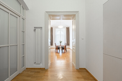 Janáčkovo nábřeží, Malá Strana - Prague 5 | Rent, Apartment Two-bedroom (3+1), 115 m²