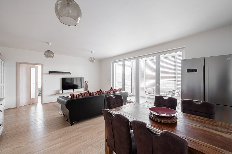 Na Maninách, Holešovice - Prague 7 | Rent, Apartment Three-bedroom (4+kk), 107 m²