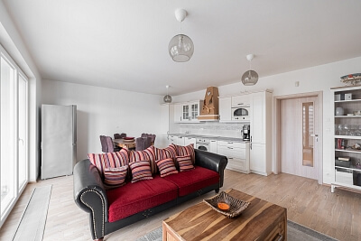 Na Maninách, Holešovice - Prague 7 | Rent, Apartment Three-bedroom (4+kk), 107 m²