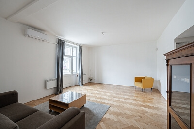 Koperníkova, Vinohrady - Prague 2 | Sale, Apartment One-bedroom (2+kk), 121 m²