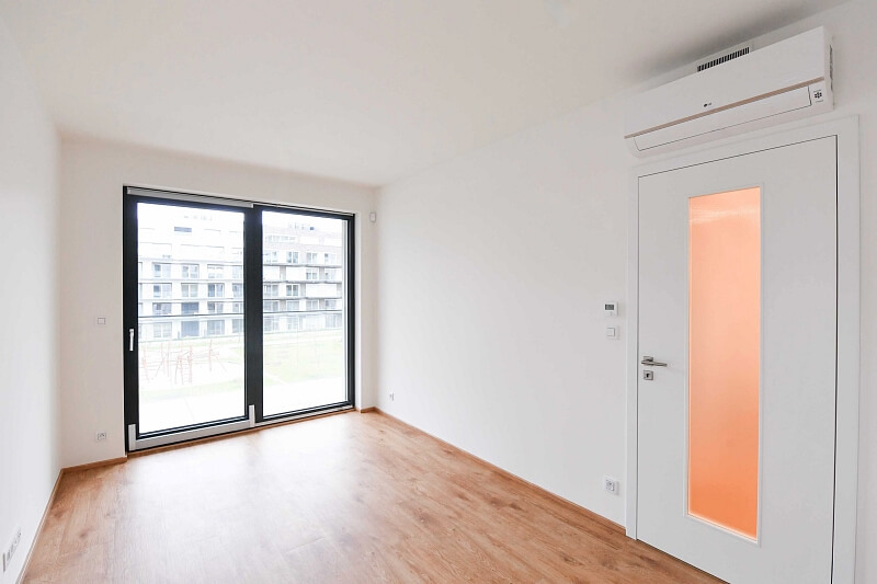 Tetauerova, Žižkov - Prague 3 | Rent, Apartment Two-bedroom (3+kk), 100 m²