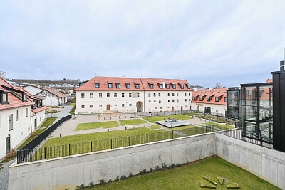 Řeporyjská, Jinonice - Prague 5 | Rent, Apartment One-bedroom (2+kk), 78 m²