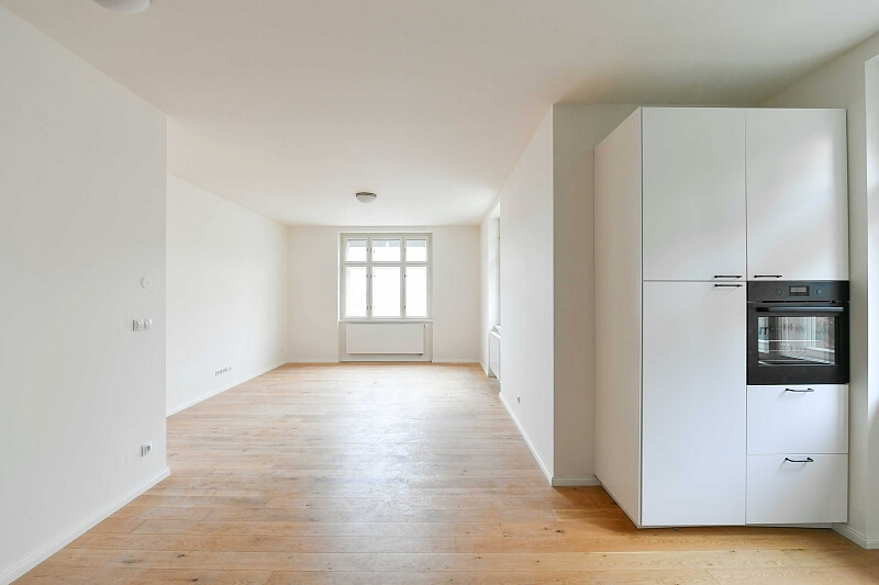 U Nikolajky, Smíchov - Prague 5 | Rent, Apartment Two-bedroom (3+kk), 77 m²