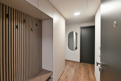 Střídavá, Vysočany - Prague 9 | Rent, Apartment One-bedroom (2+kk), 51 m²