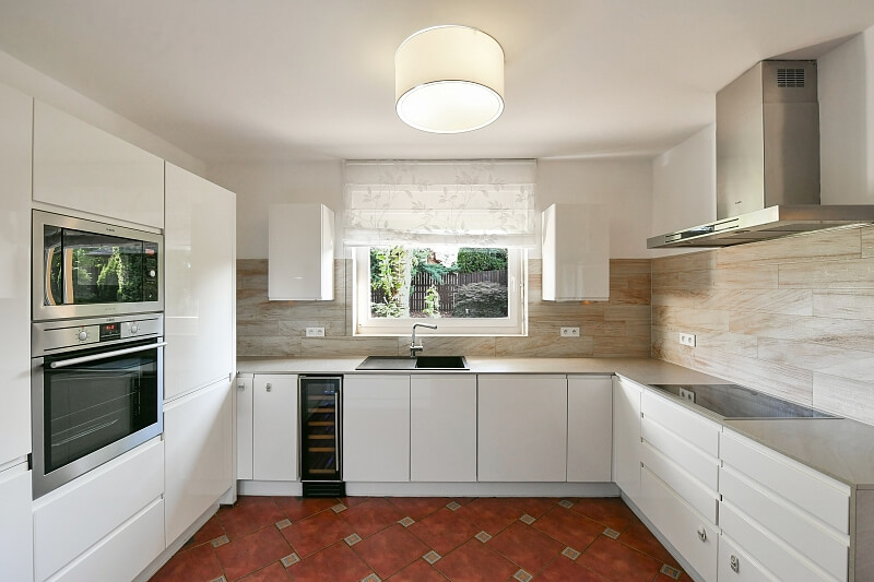 Vilová II, Vestec - Praha-západ | Sale, House Five-bedroom (6+kk), 289 m²