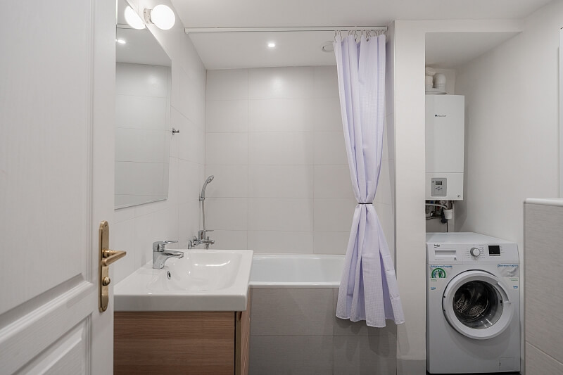 Spálená, Nové Město - Praha 1 | Pronájem, Byt 1+1, 41 m²