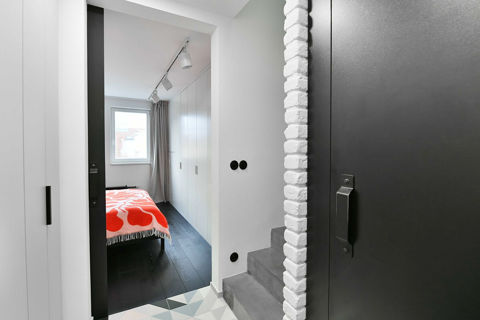 Krásova, Žižkov - Prague 3 | Rent, Apartment One-bedroom (2+kk), 67 m²