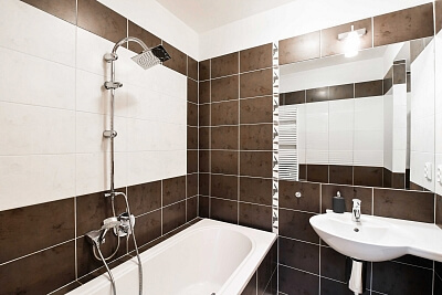 Na Pankráci, Nusle - Prague 4 | Sale, Apartment One-bedroom (2+kk), 82 m²