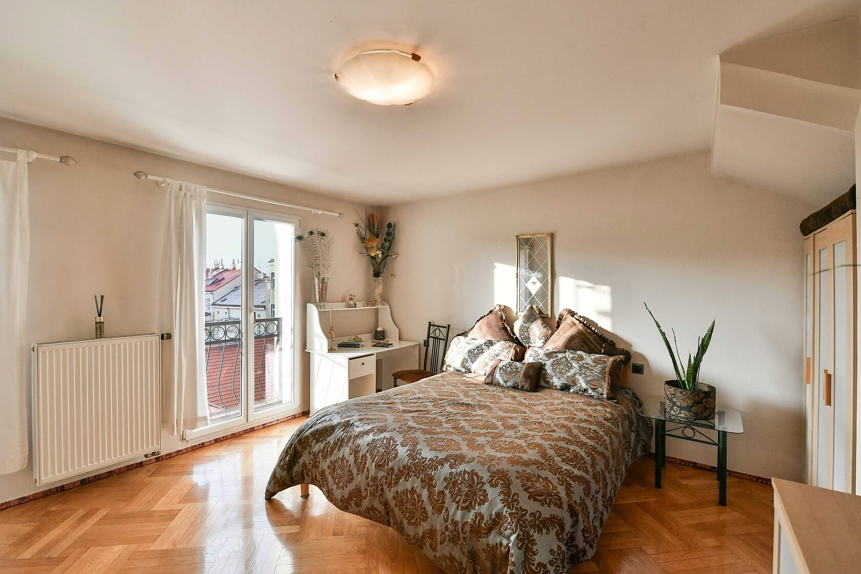 Belgická, Vinohrady - Praha 2 | Pronájem, Byt 2+kk, 71 m²