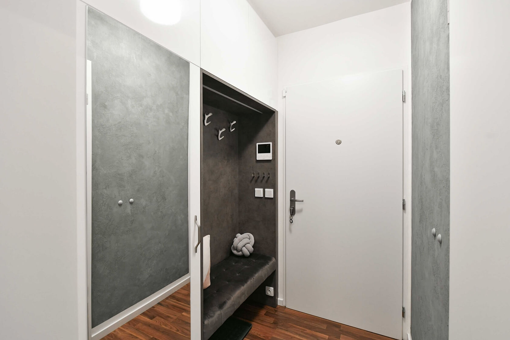 Novovysočanská, Libeň - Prague 9 | Rent, Apartment Two-bedroom (3+kk), 79 m²