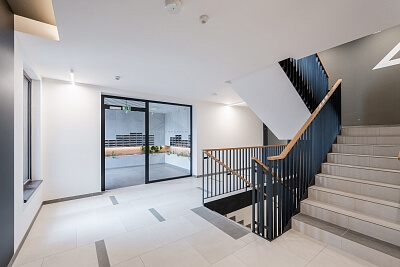 V Třešňovce, Hrdlořezy - Praha 9 | Pronájem, Byt 1+kk, 37 m²