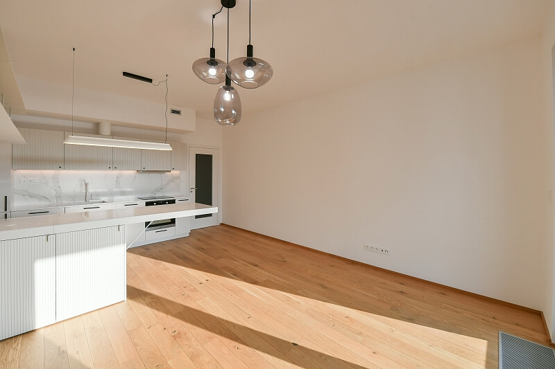 Sokolova, Karlín - Praha 8 | Pronájem, Byt 2+kk, 83 m²