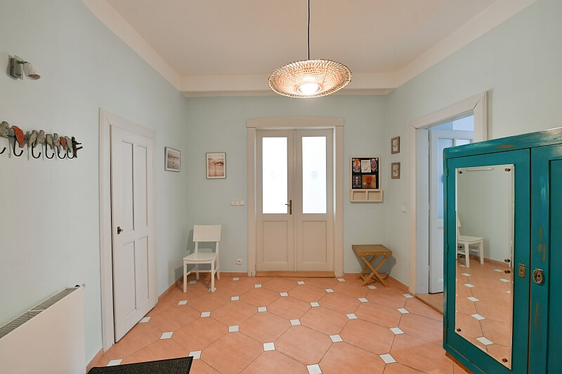 Kubelíkova, Žižkov - Prague 3 | Rent, Apartment One-bedroom (2+1), 83 m²