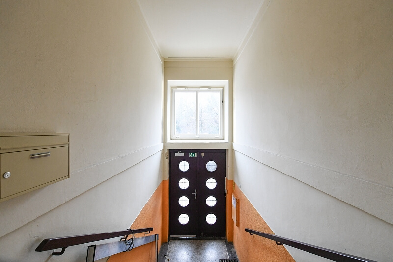 Ruská, Vršovice - Prague 10 | Rent, Apartment One-bedroom (2+kk), 48 m²