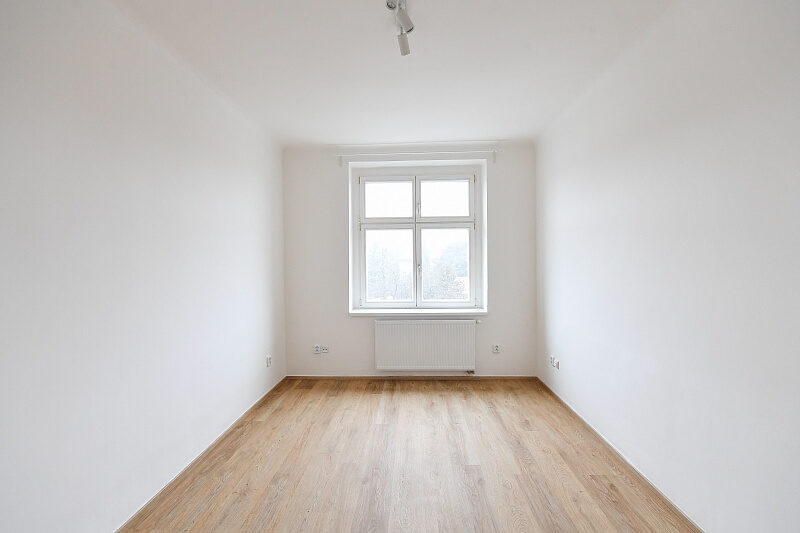 Ruská, Vršovice - Praha 10 | Pronájem, Byt 2+kk, 48 m²