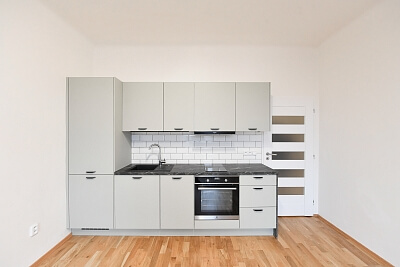 Ruská, Vršovice - Praha 10 | Pronájem, Byt 2+kk, 48 m²