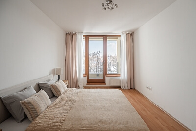 K Červenému vrchu, Vokovice - Prague 6 | Rent, Apartment One-bedroom (2+kk), 68 m²