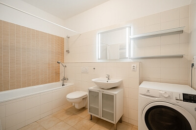 K Červenému vrchu, Vokovice - Prague 6 | Rent, Apartment One-bedroom (2+kk), 68 m²