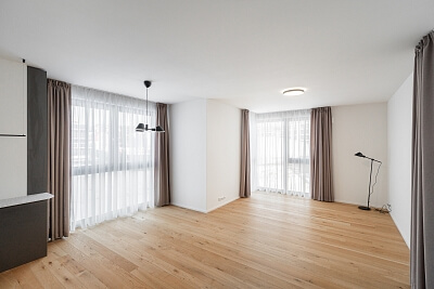 Ramonova, Strašnice - Prague 10 | Rent, Apartment One-bedroom (2+kk), 82 m²