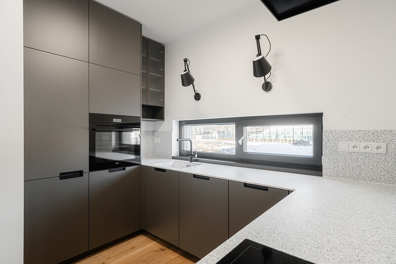 Ramonova, Strašnice - Praha 10 | Pronájem, Byt 2+kk, 82 m²