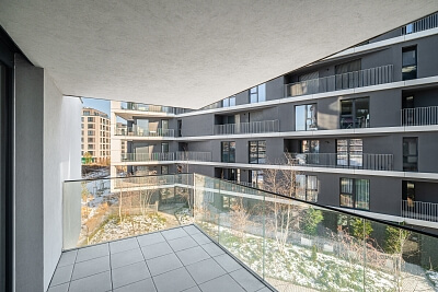 Ramonova, Strašnice - Prague 10 | Rent, Apartment One-bedroom (2+kk), 82 m²