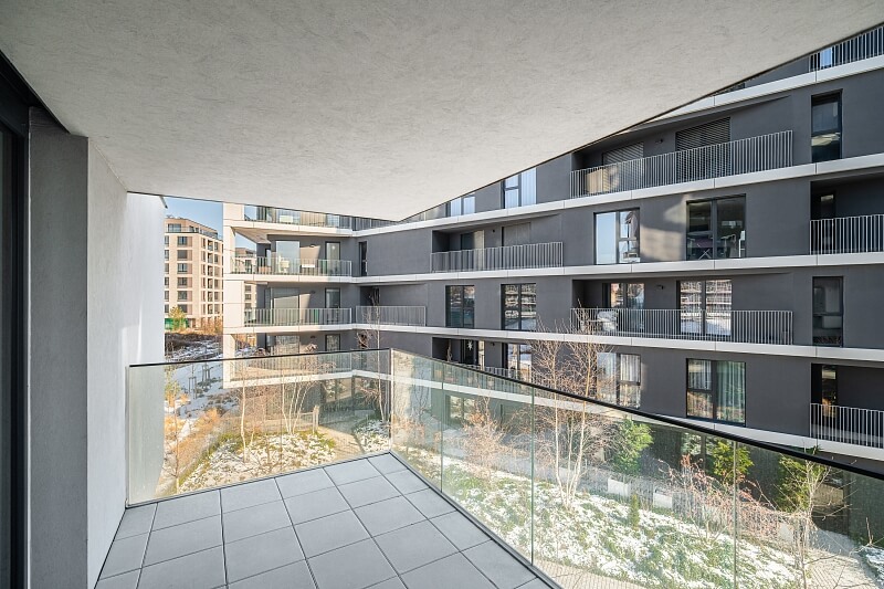 Ramonova, Strašnice - Prague 10 | Rent, Apartment One-bedroom (2+kk), 82 m²