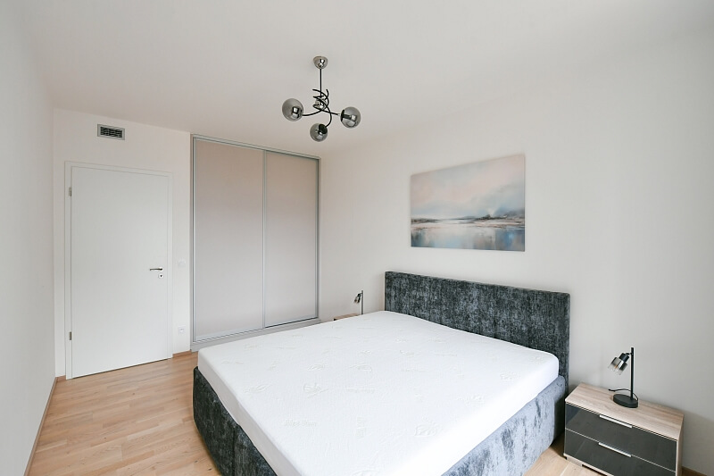 Mezi vodami, Modřany - Prague 4 | Rent, Apartment One-bedroom (2+kk), 66 m²
