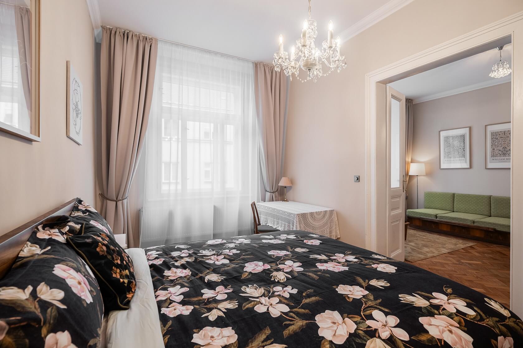 Perunova, Vinohrady - Prague 3 | Rent, Apartment One-bedroom (2+kk), 49 m²