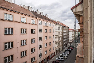 Perunova, Vinohrady - Prague 3 | Rent, Apartment One-bedroom (2+kk), 49 m²