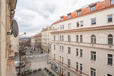 Perunova, Vinohrady - Praha 3 | Pronájem, Byt 2+kk, 49 m²