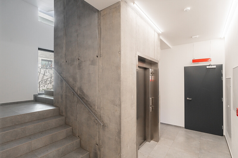 U Lesoparku, Řepy - Prague 6 | Sale, Apartment Three-bedroom (4+kk), 153 m²