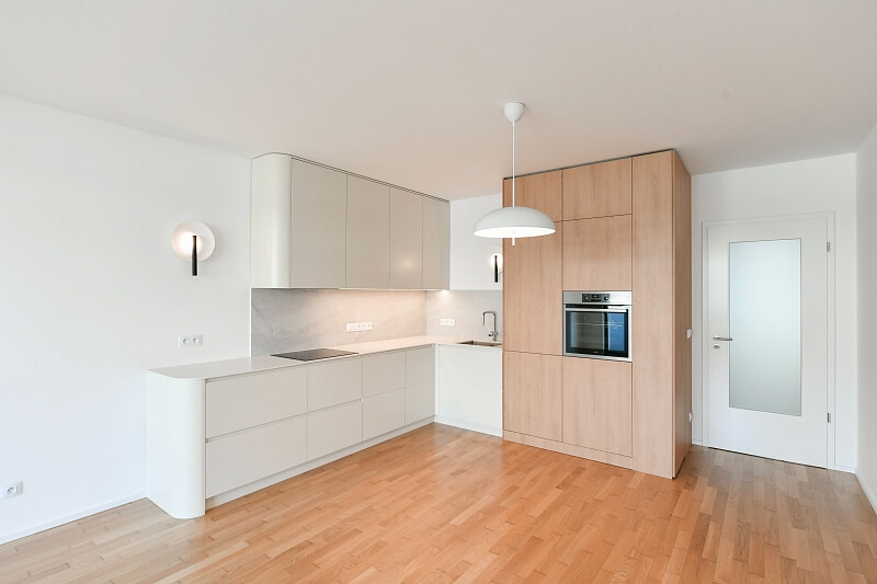 Krásova, Žižkov - Prague 3 | Rent, Apartment Two-bedroom (3+kk), 82 m²