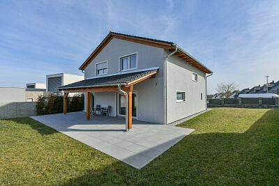 V Hlinišťatech, Vysoký Újezd - Beroun | Rent, House Four-bedroom (5+kk), 213 m²