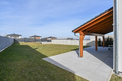 V Hlinišťatech, Vysoký Újezd - Beroun | Pronájem, Rodinný dům 5+kk, 213 m²