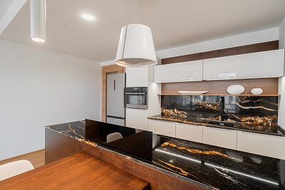 Lipno nad Vltavou - Český Krumlov | Sale, Apartment One-bedroom (2+kk), 100 m²