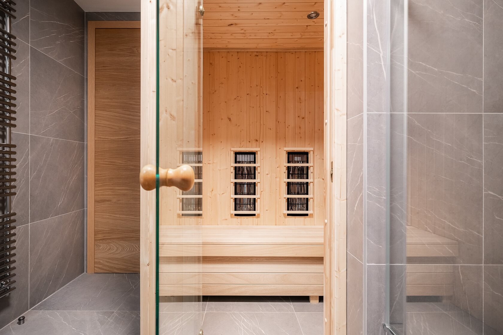 Lipno nad Vltavou - Český Krumlov | Sale, Apartment One-bedroom (2+kk), 100 m²