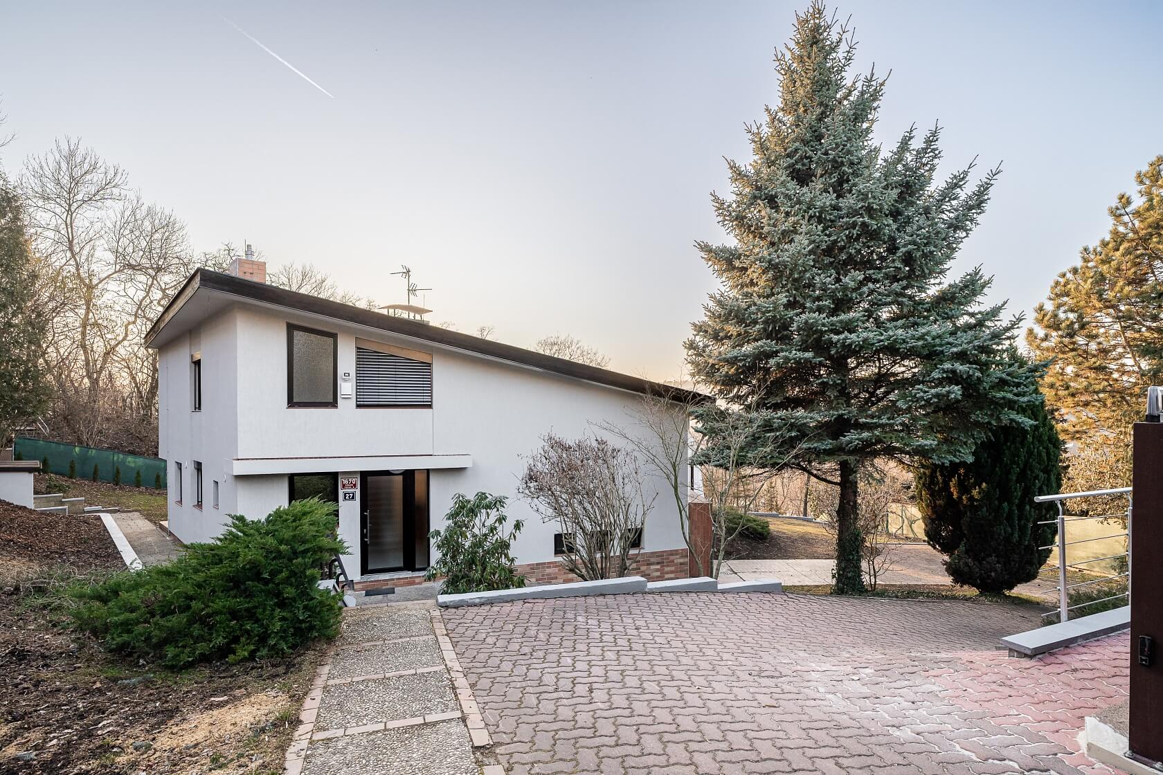 Nad Lomem, Braník - Praha 4 | Pronájem, Rodinný dům 4+1, 184 m²