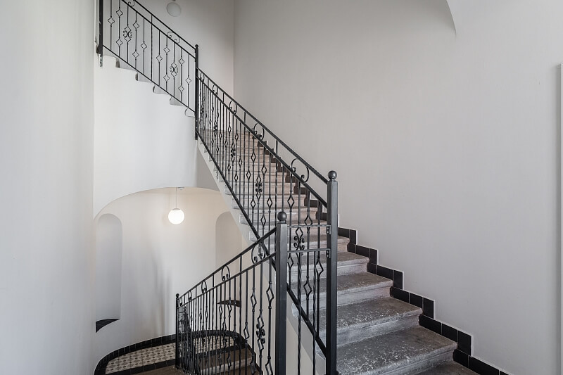 U Studánky, Bubeneč - Prague 7 | Sale, Apartment Studio (1+kk), 31 m²