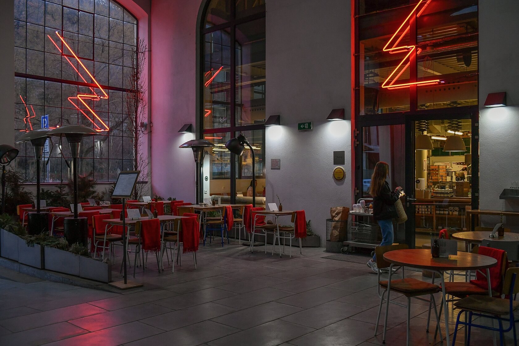 Sokolovská, Karlín - Praha 8 | Pronájem, Developerský projekt