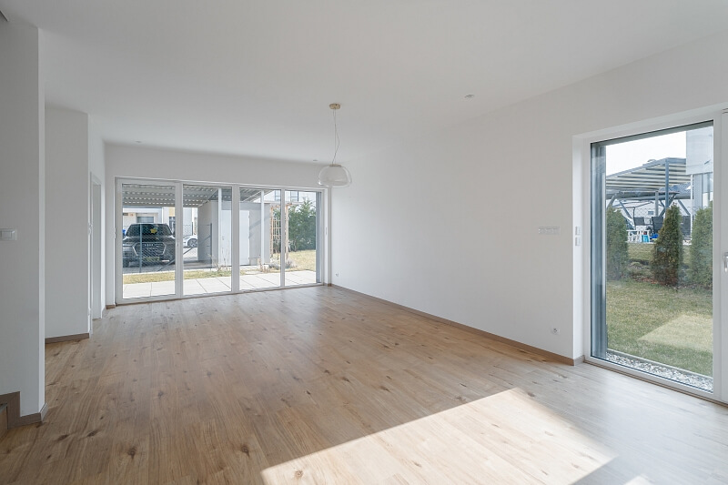 Pražská, Chýně - Praha-západ | Sale, House Three-bedroom (4+kk), 102 m²