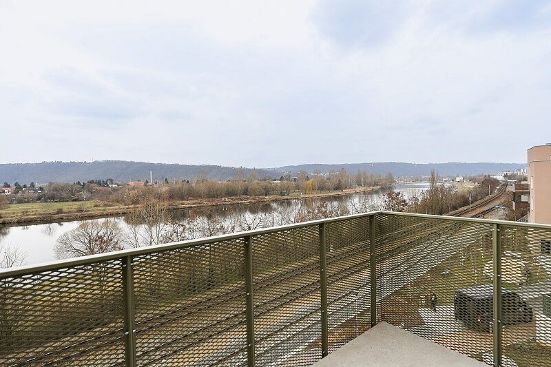 Kolmanova, Modřany - Praha 4 | Pronájem, Byt 4+kk, 109 m²