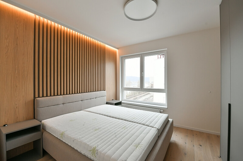 Kolmanova, Modřany - Prague 4 | Rent, Apartment Three-bedroom (4+kk), 109 m²