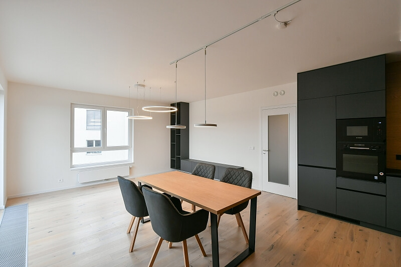 Kolmanova, Modřany - Prague 4 | Rent, Apartment Three-bedroom (4+kk), 109 m²