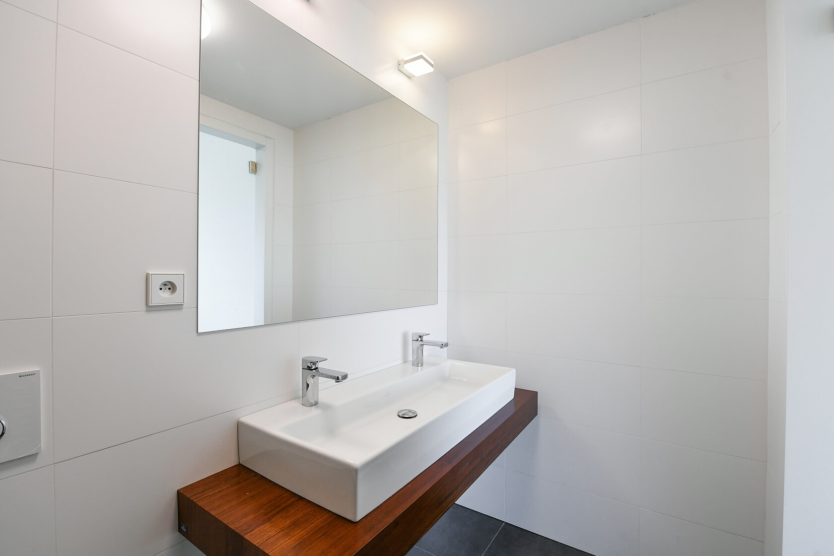 Holečkova, Smíchov - Prague 5 | Rent, Apartment One-bedroom (2+kk), 70 m²