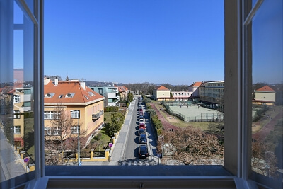 Zelená, Bubeneč - Praha 6 | Pronájem, Byt 2+1, 70 m²