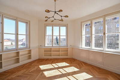 Zelená, Bubeneč - Praha 6 | Pronájem, Byt 2+1, 70 m²