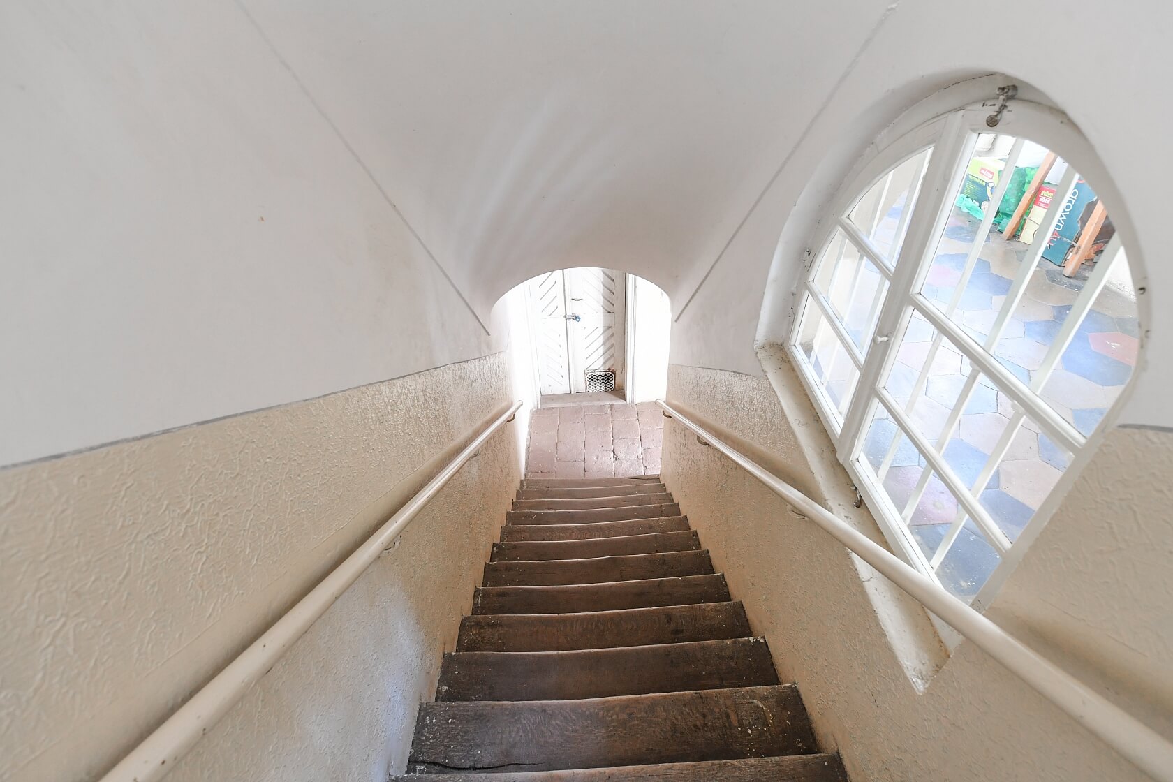 U Nikolajky, Smíchov - Prague 5 | Rent, Apartment Three-bedroom (4+1), 175 m²