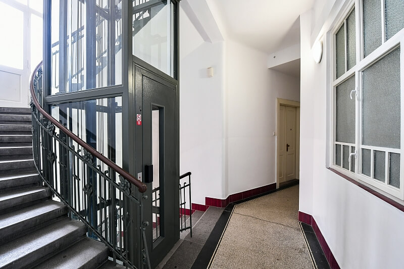 Eliášova, Dejvice - Prague 6 | Sale, Apartment Two-bedroom (3+1), 85 m²